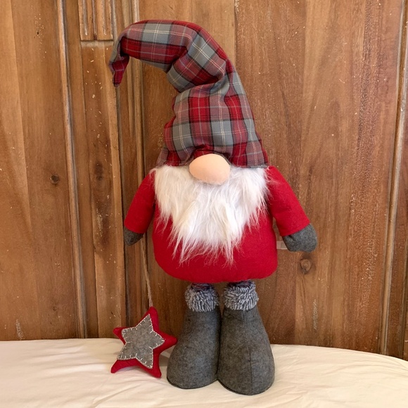 Large Plush Plaid Gnome Holding Star With Extendable Telescope Legs Decoration - Picture 2 of 12